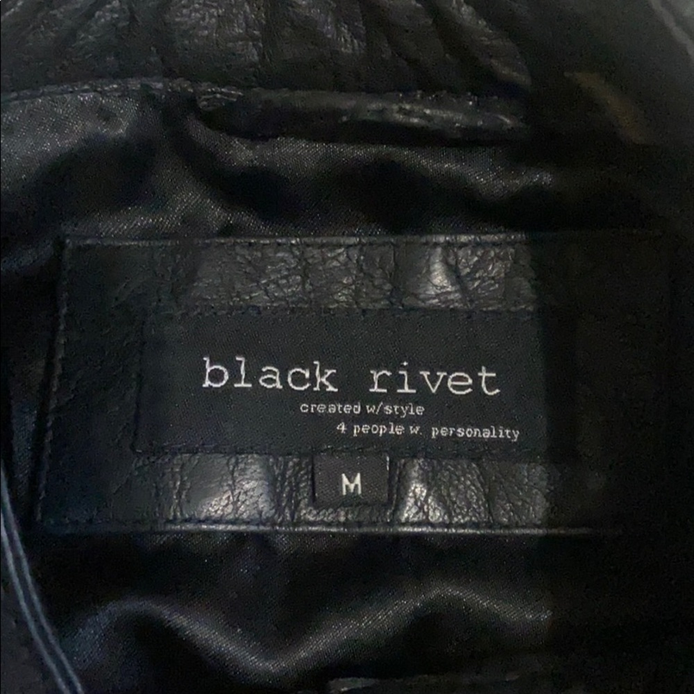 Leather jacket - Picture 5 of 9